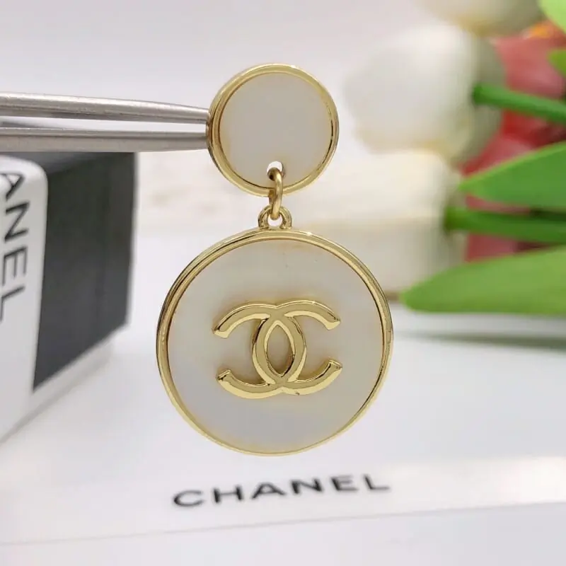 chanel boucles doreilles pour femme s_123bb1a4